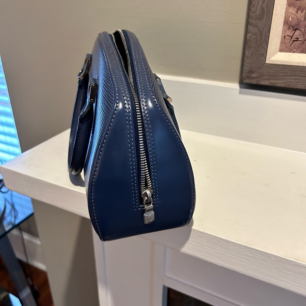 Jasmine leather Louis Vuitton Blue Epi - Picture 6 of 9
